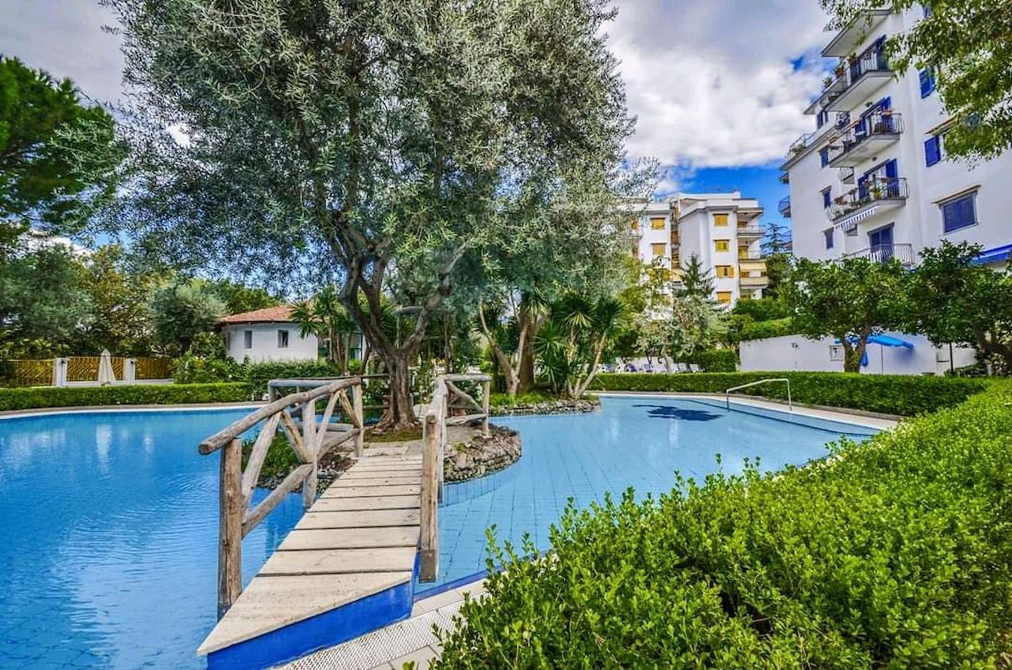 Sorrentovibes - Modern Apartment With Terrace, Swimming Pool&Tennis Dış mekan fotoğraf