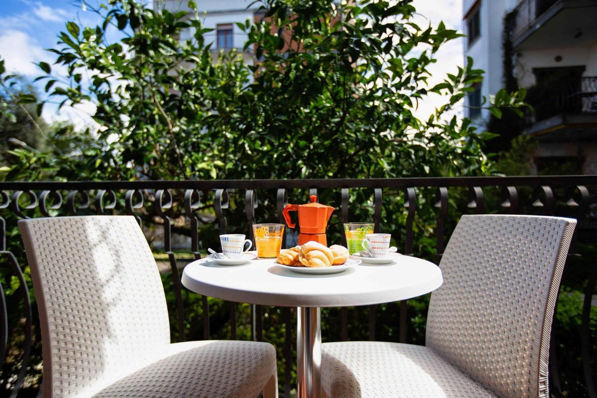 Sorrentovibes - Modern Apartment With Terrace, Swimming Pool&Tennis Dış mekan fotoğraf
