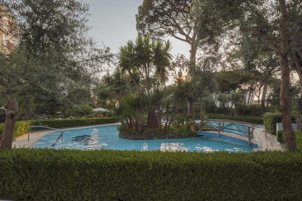 Sorrentovibes - Modern Apartment With Terrace, Swimming Pool&Tennis Dış mekan fotoğraf