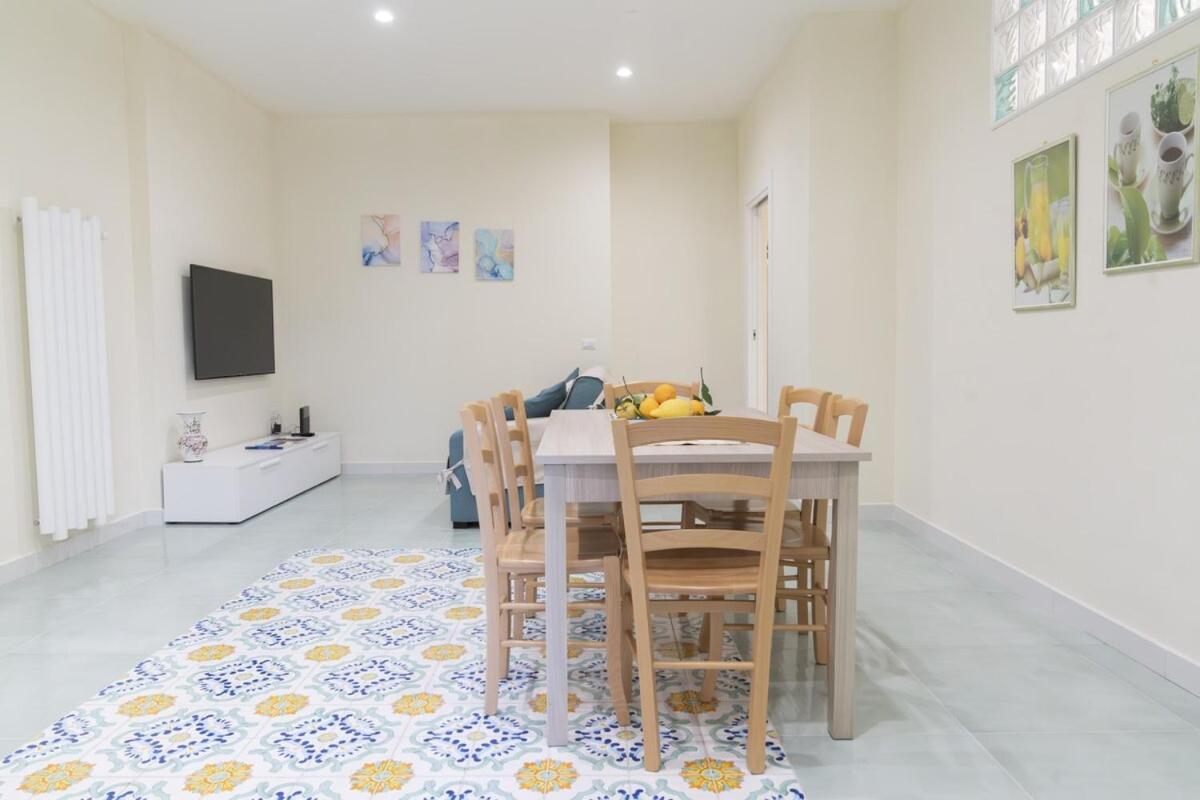 Sorrentovibes - Modern Apartment With Terrace, Swimming Pool&Tennis Dış mekan fotoğraf